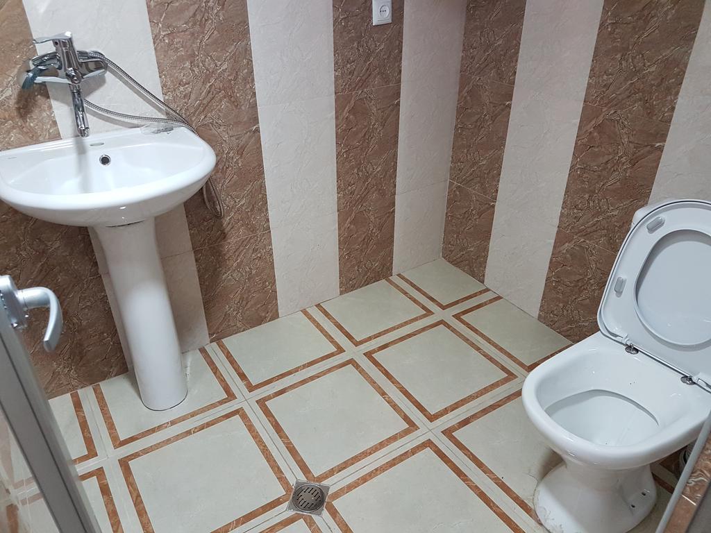 Marco Polo Hotel Kutaisi Eksteriør billede